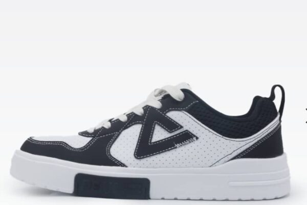 main Peak Culture Shoes Black/White