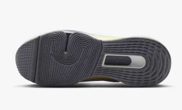 Nike W Versair Women Training Shoes Platinum